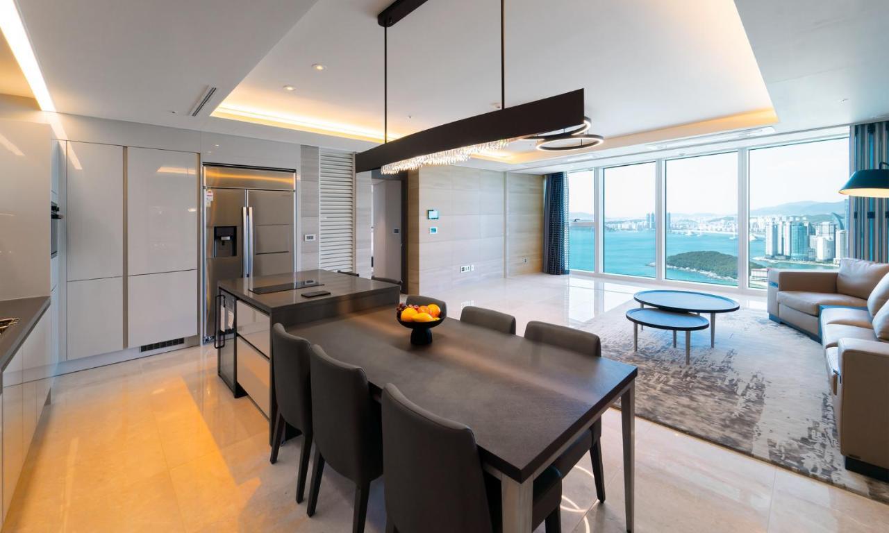 Grand Lct Residence Busan Extérieur photo