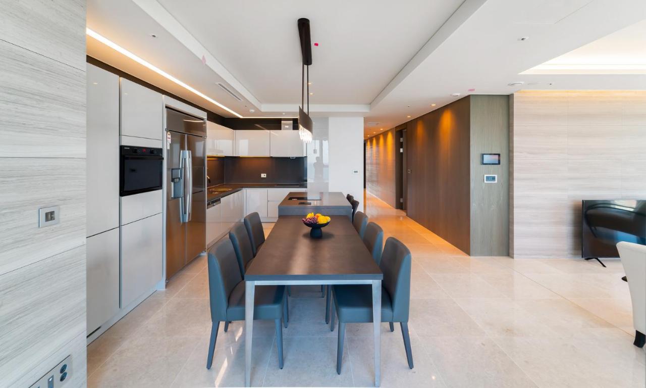Grand Lct Residence Busan Extérieur photo