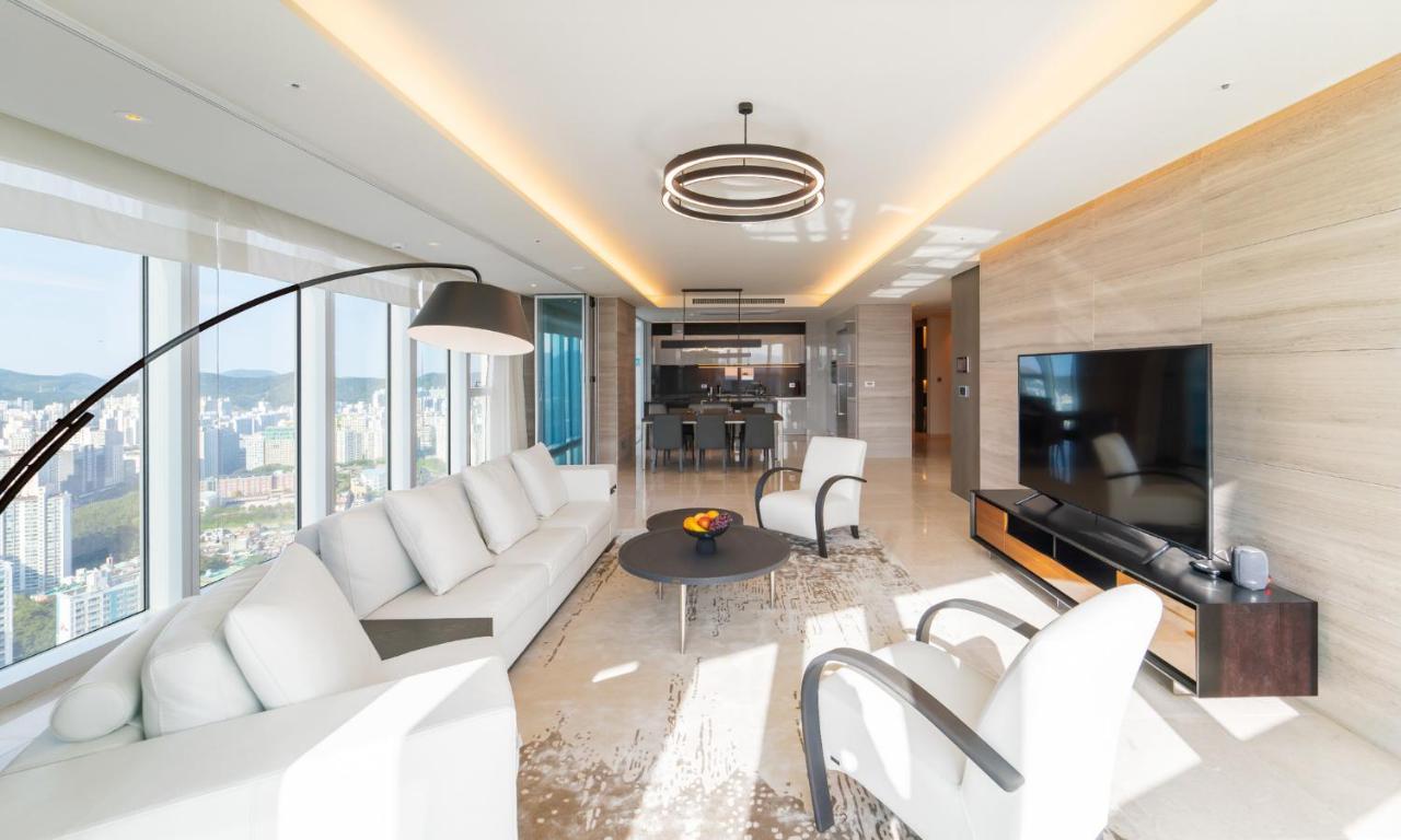 Grand Lct Residence Busan Extérieur photo